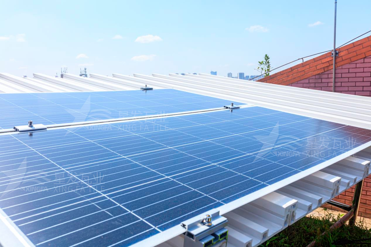 光伏屋面瓦生產(chǎn)廠家，究竟哪家品質(zhì)好，價格美麗呢？