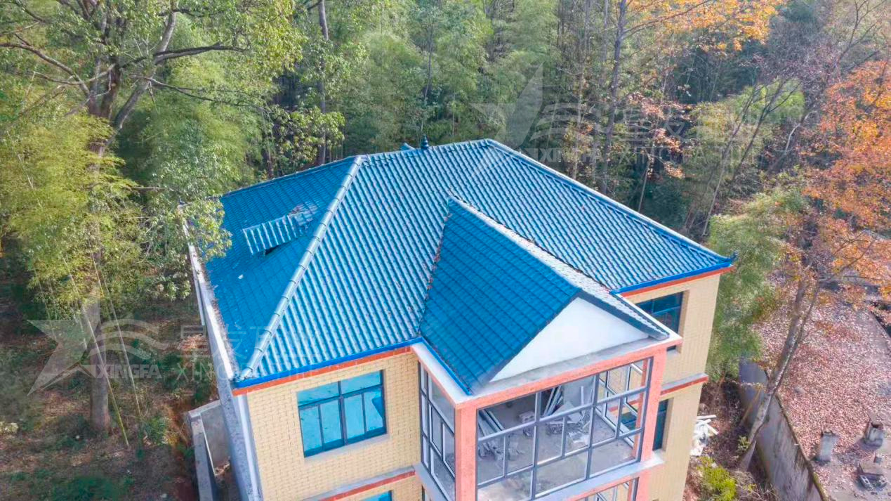 農(nóng)村老舊房屋改造翻新，眾人都首選合成樹脂瓦的真實原因？