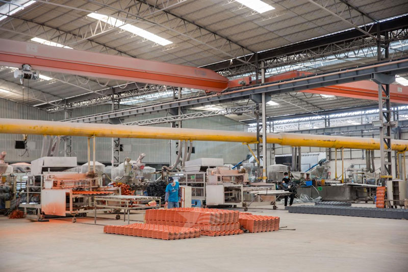 回收料樹(shù)脂瓦的危害，為保障樹(shù)脂瓦的使用壽命拒絕使用回收料樹(shù)脂瓦